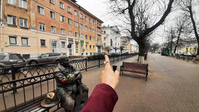 Памятник Михаилу Кругу Воробъёву в Твери бульвар Радищева